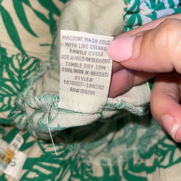 Paper bag Waist Linen Blend Shorts - Picture 8 of 9